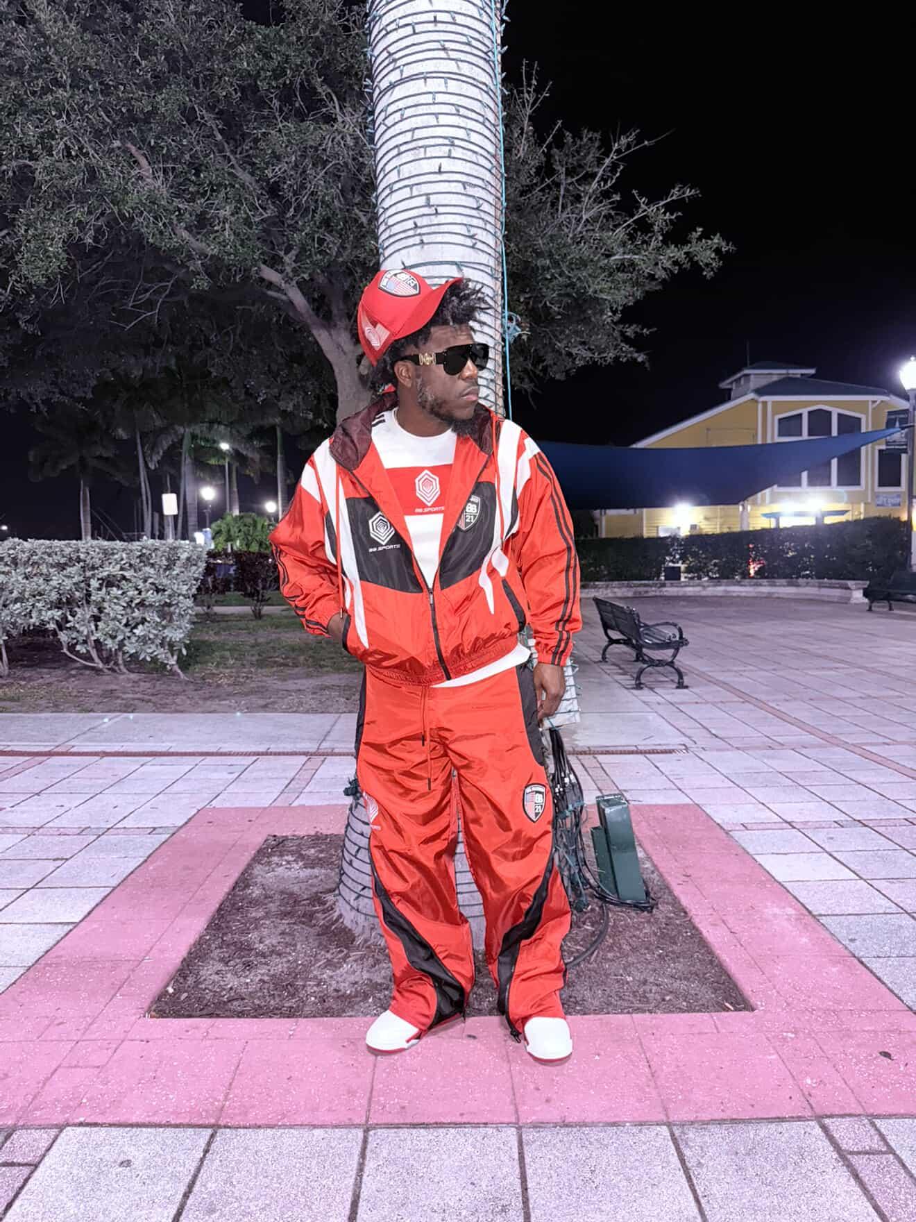 BB Sports windbreaker track suit